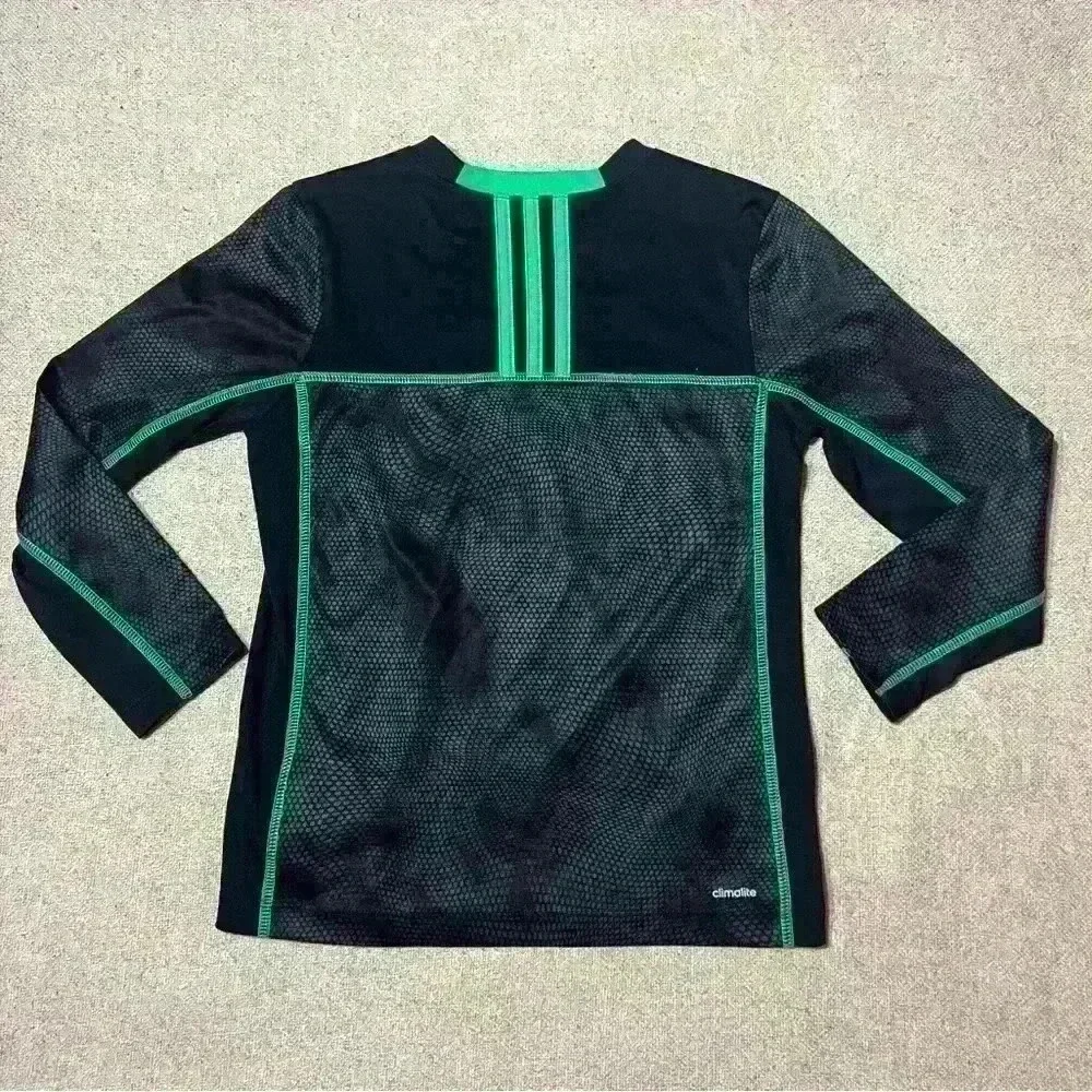 Adidas Long Sleeve Athletic Shirt Climalite Boys Size 6 A0020